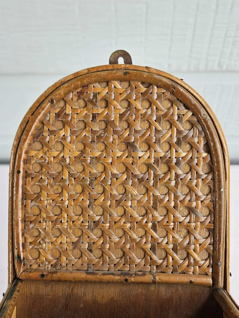 VTG Bamboo Rattan Woven Wooden Hanging Wall Basket Letter Paper Organizer MCM